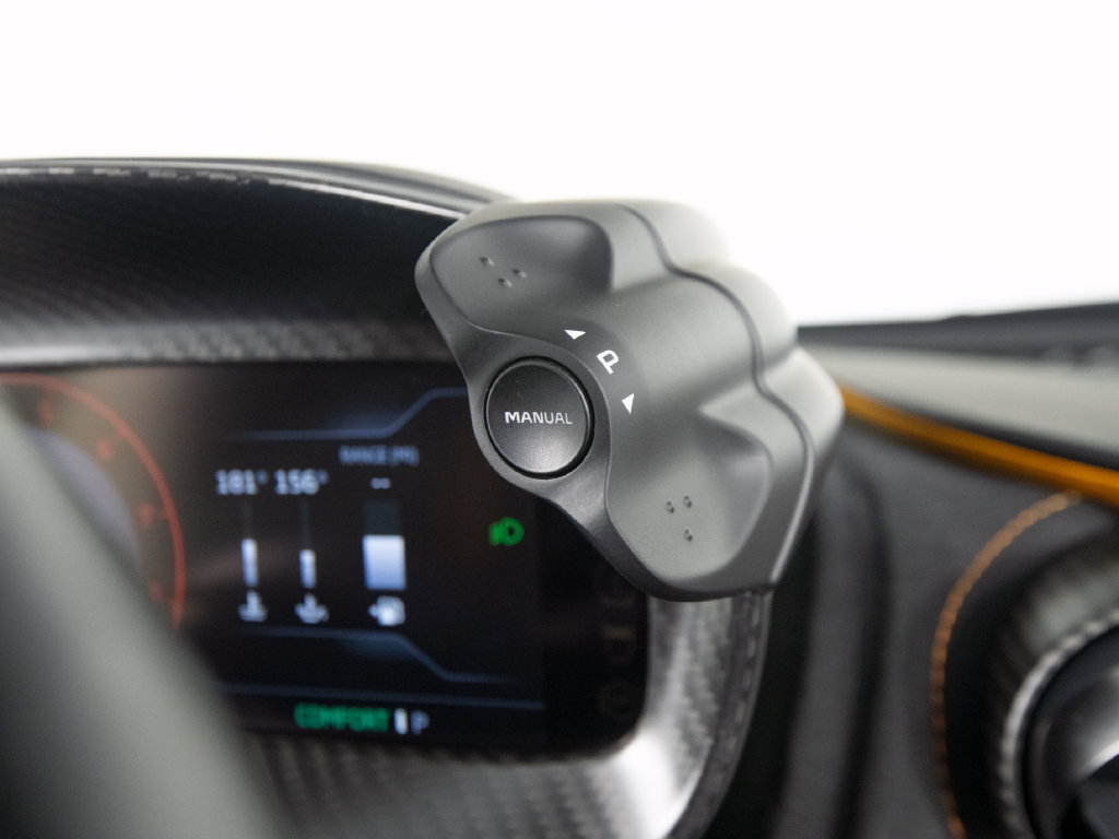 Used 2024 McLaren 750S Spider photo 24