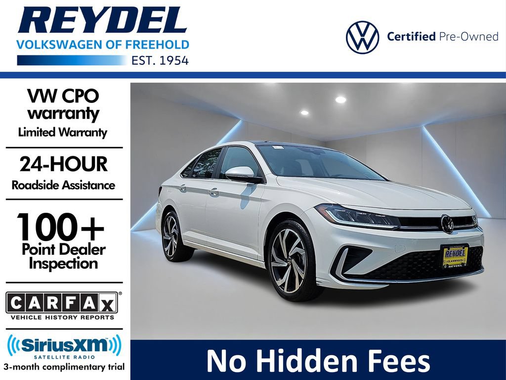 Certified 2025 Volkswagen Jetta SEL