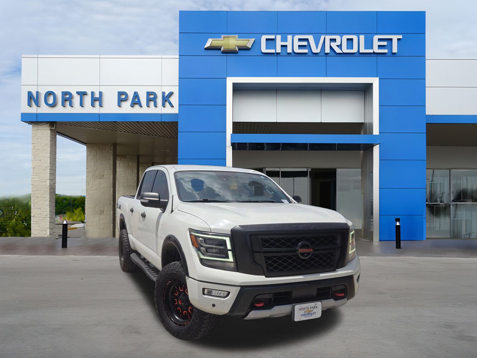 Used 2020 Nissan Titan PRO-4X w/ Pro-4x Convenience Package