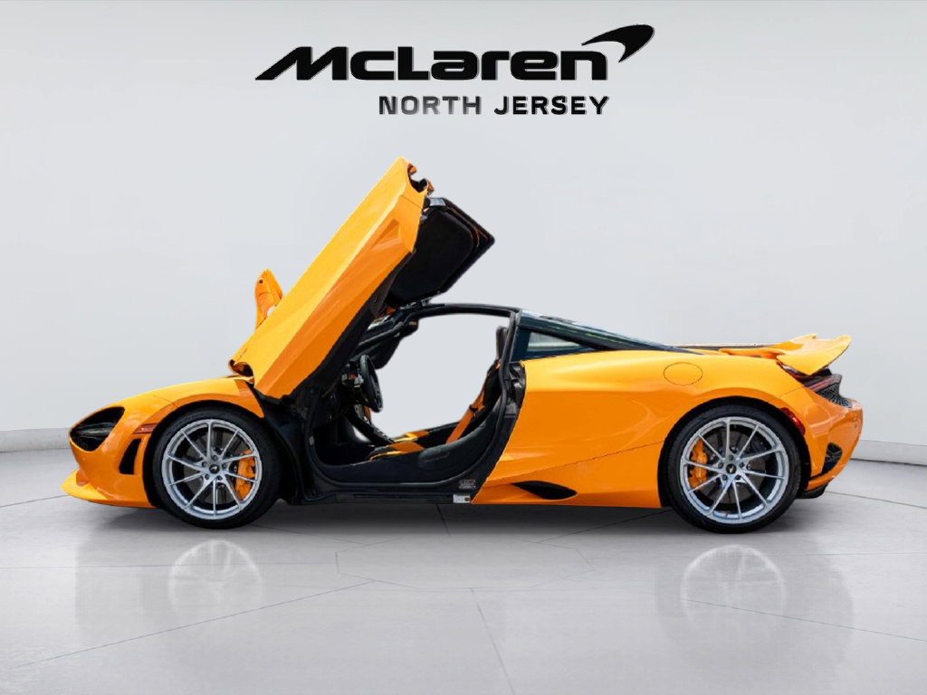 New 2027 McLaren 750S photo 15
