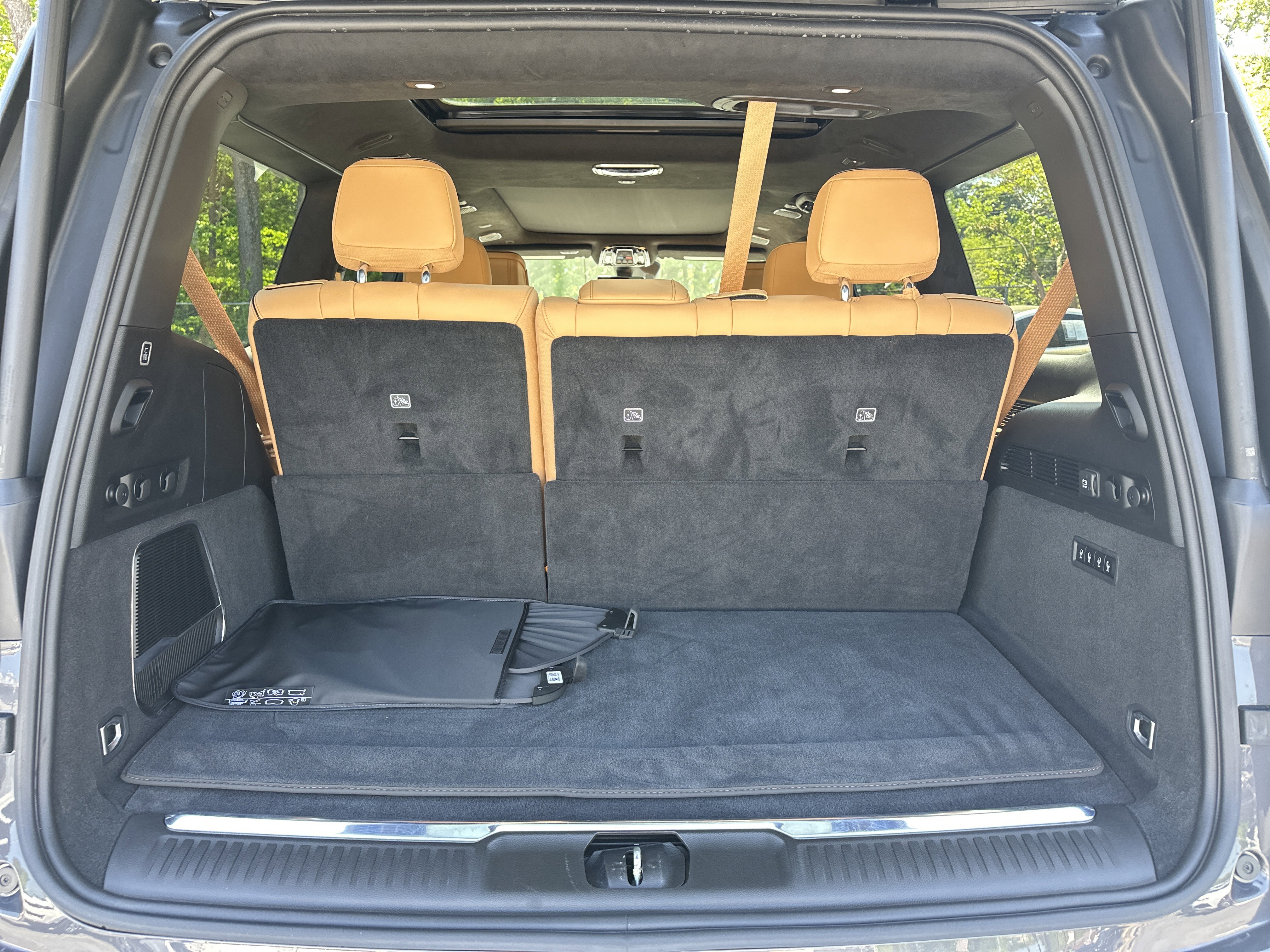 2025 Jeep Grand Wagoneer Series III