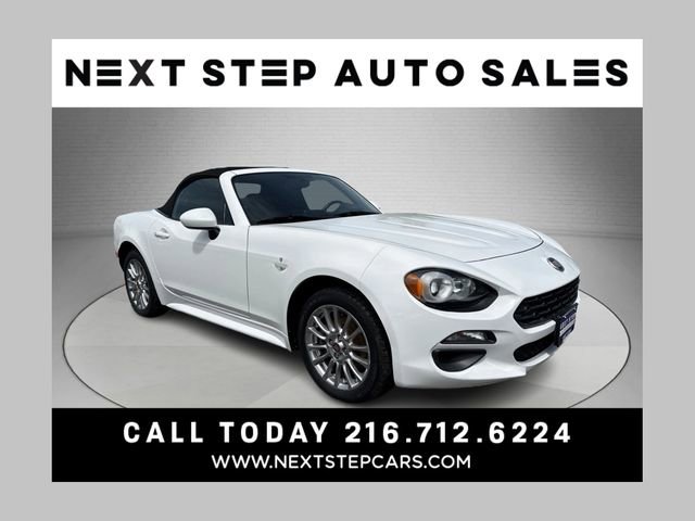 Used 2017 FIAT 124 Spider Classica