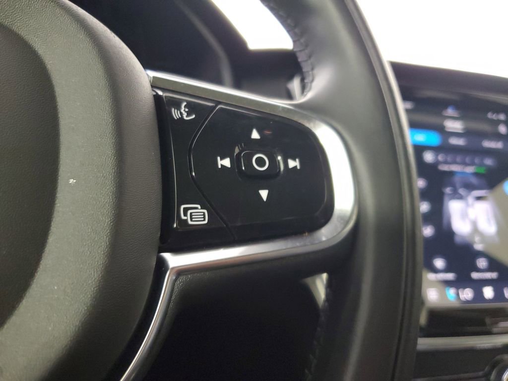 2022 Volvo S90 B6 Inscription