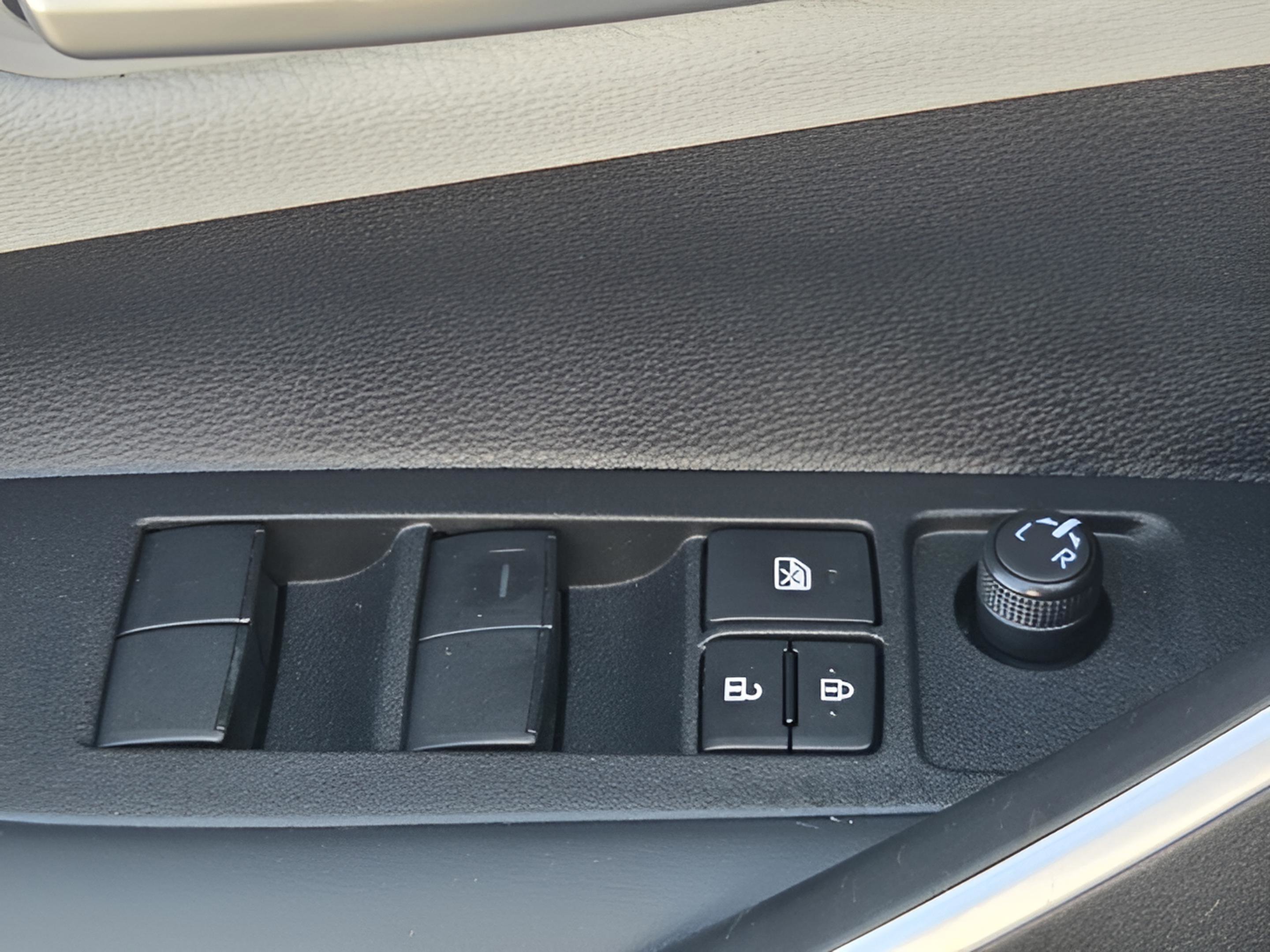 2025 Toyota Corolla FX