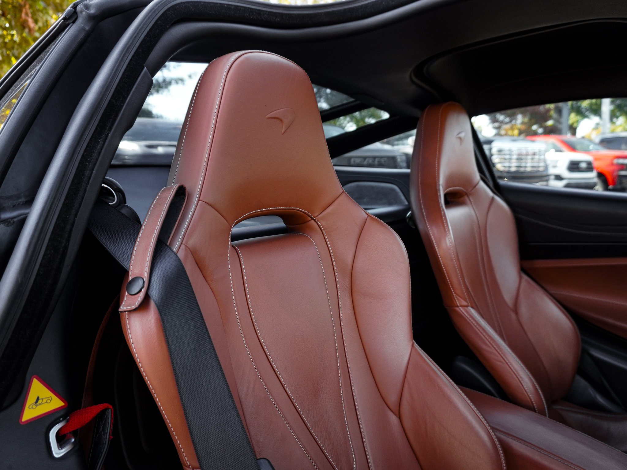 Used 2018 McLaren 720S Luxury photo 36