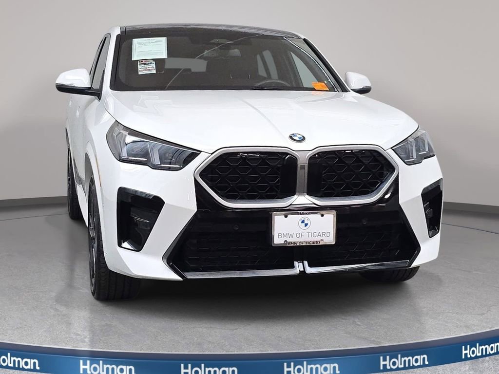 2025 BMW X2 xDrive28i