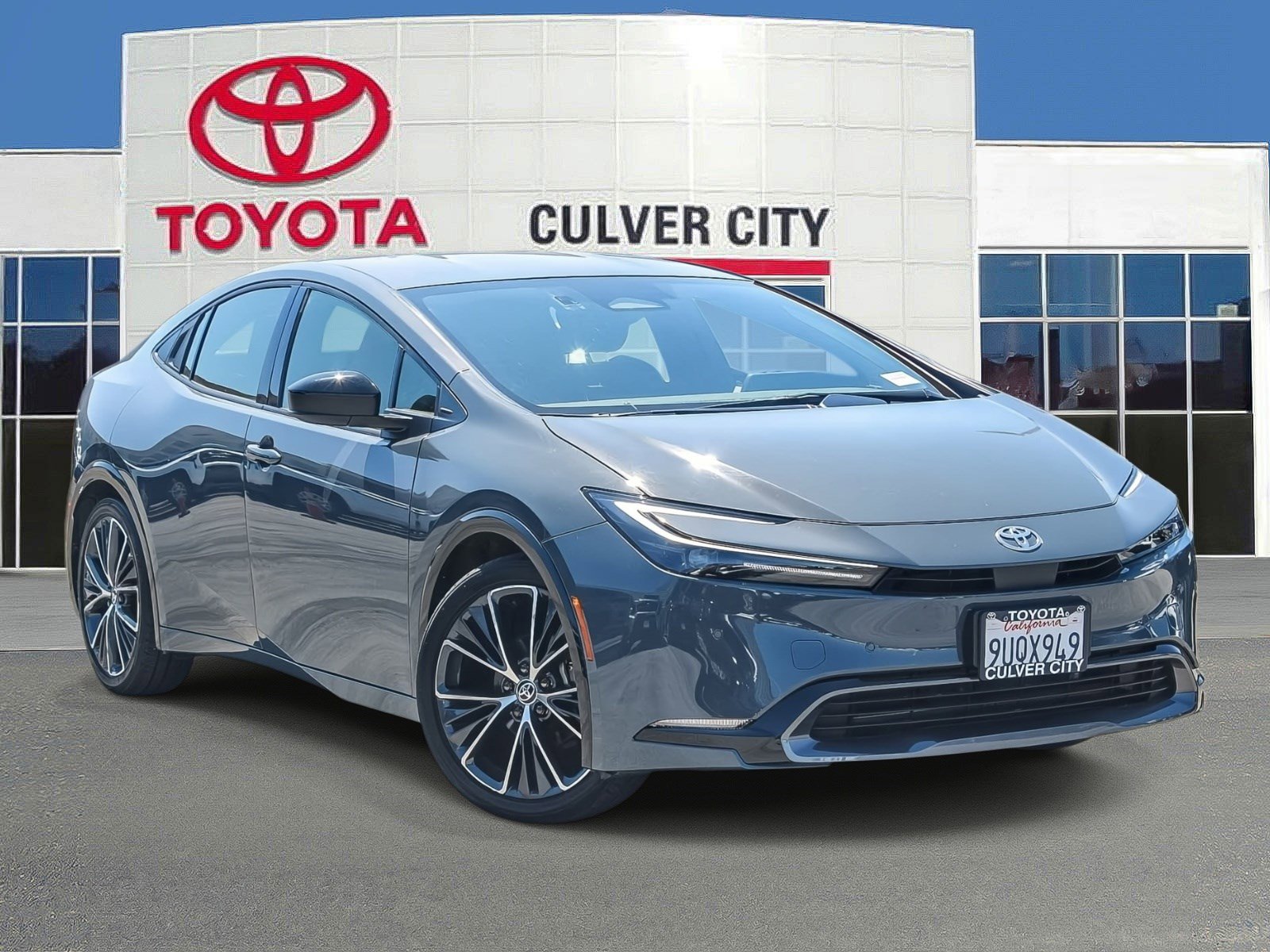 Used 2025 Toyota Prius XLE
