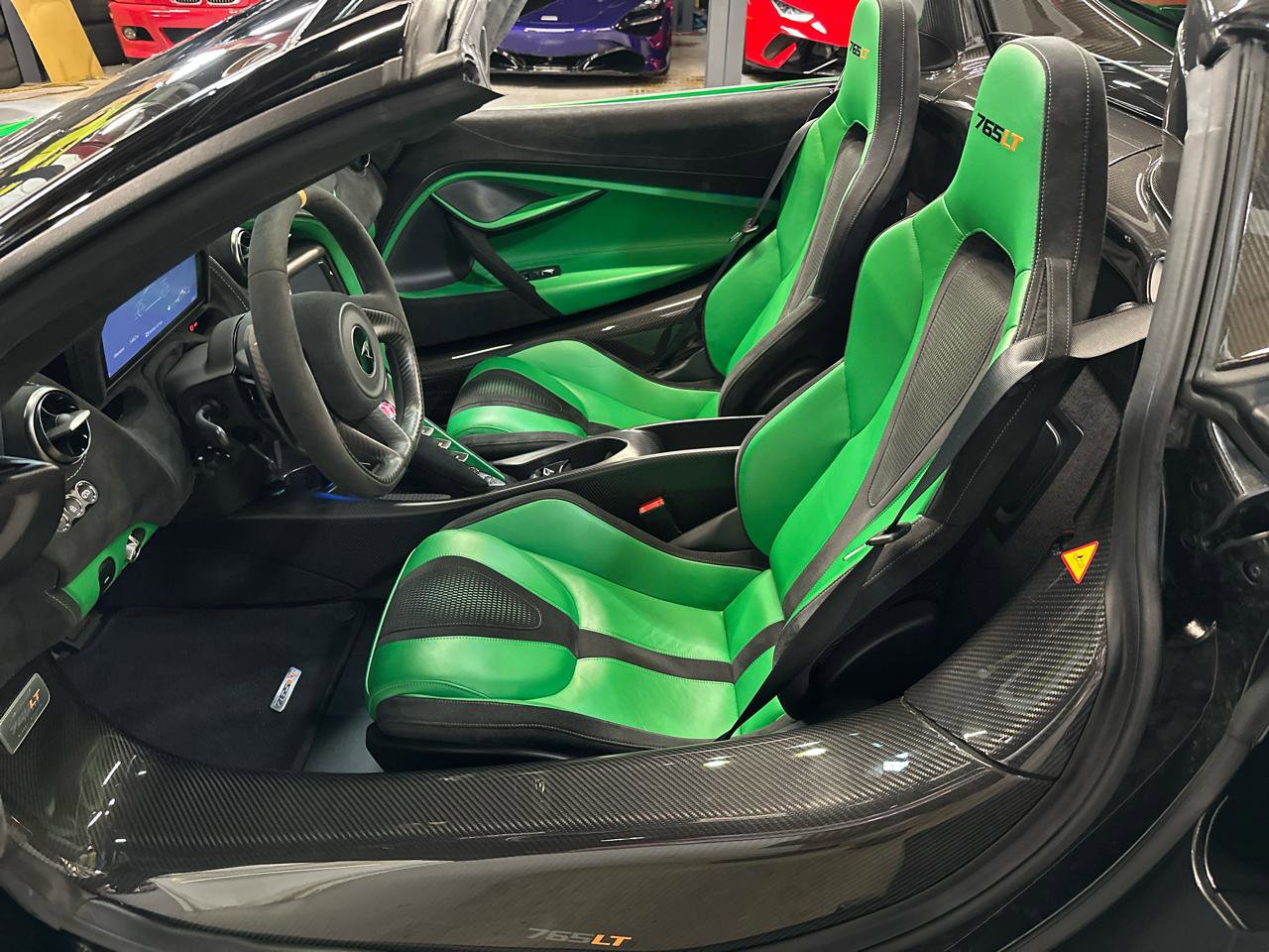 Used 2022 McLaren 765LT photo 42