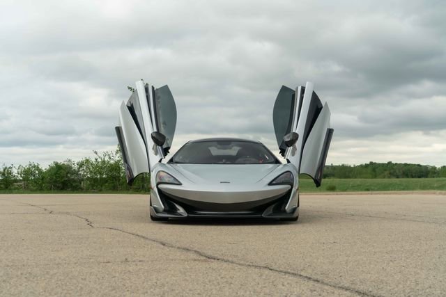 Used 2019 McLaren 600LT photo 27