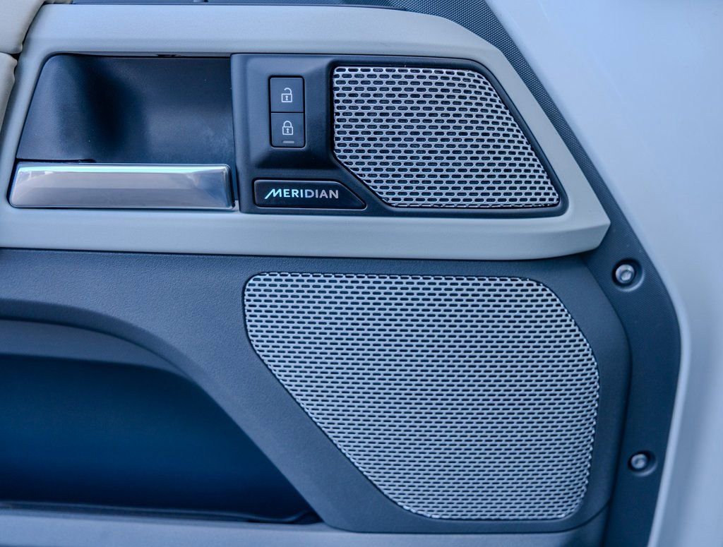 2024 Land Rover Defender 130 S