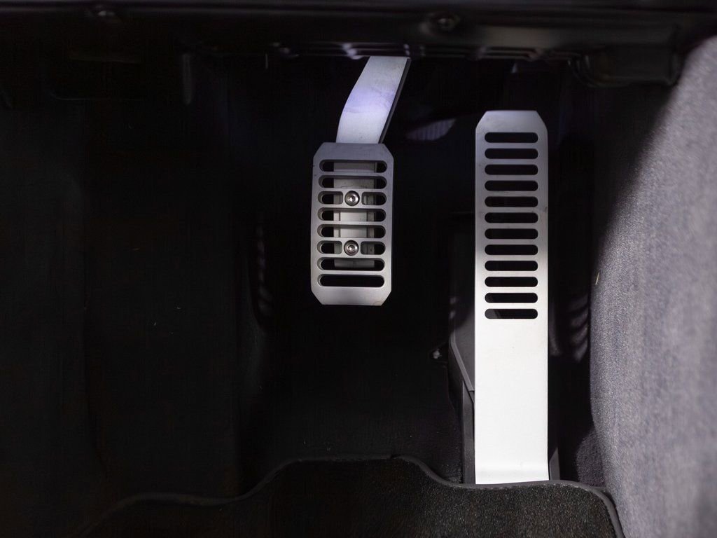 Used 2014 McLaren P1 photo 33