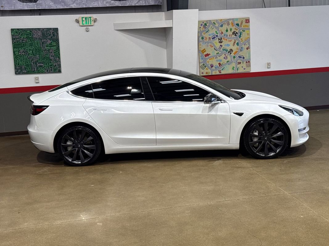 2020 Tesla Model 3 Performance