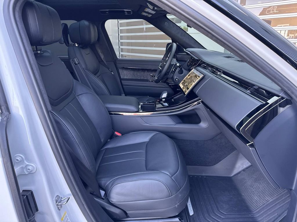 2025 Land Rover Range Rover Sport Autobiography