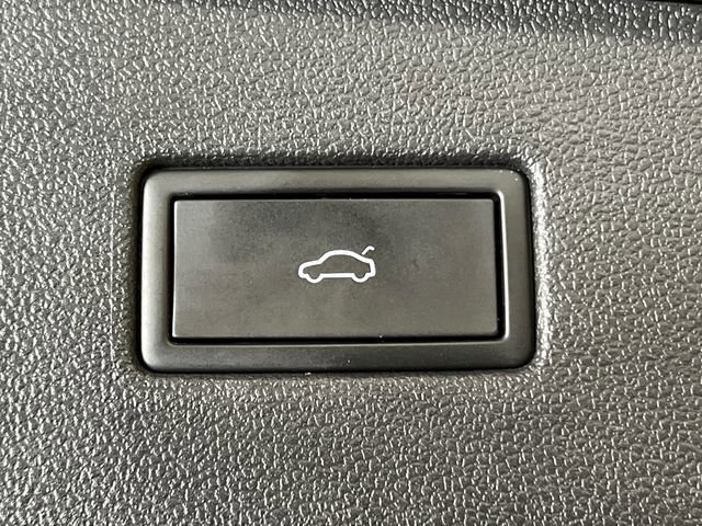 2022 Volkswagen Tiguan SE R-Line