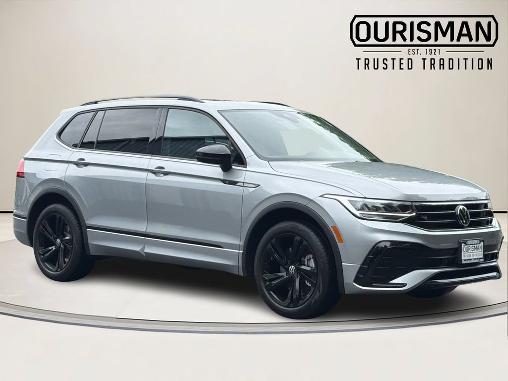 Certified 2023 Volkswagen Tiguan SE R-Line