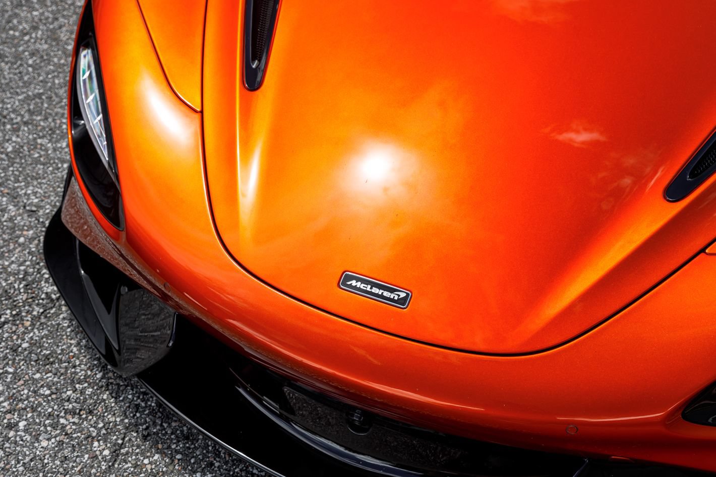 Used 2021 McLaren 765LT photo 19