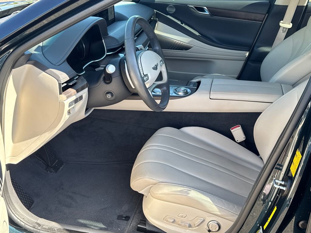 2022 Genesis G80 2.5T