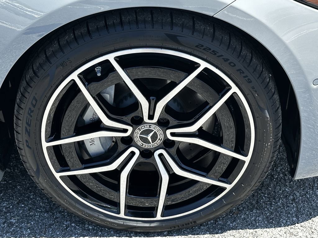 2025 Mercedes-Benz C 300 Sedan