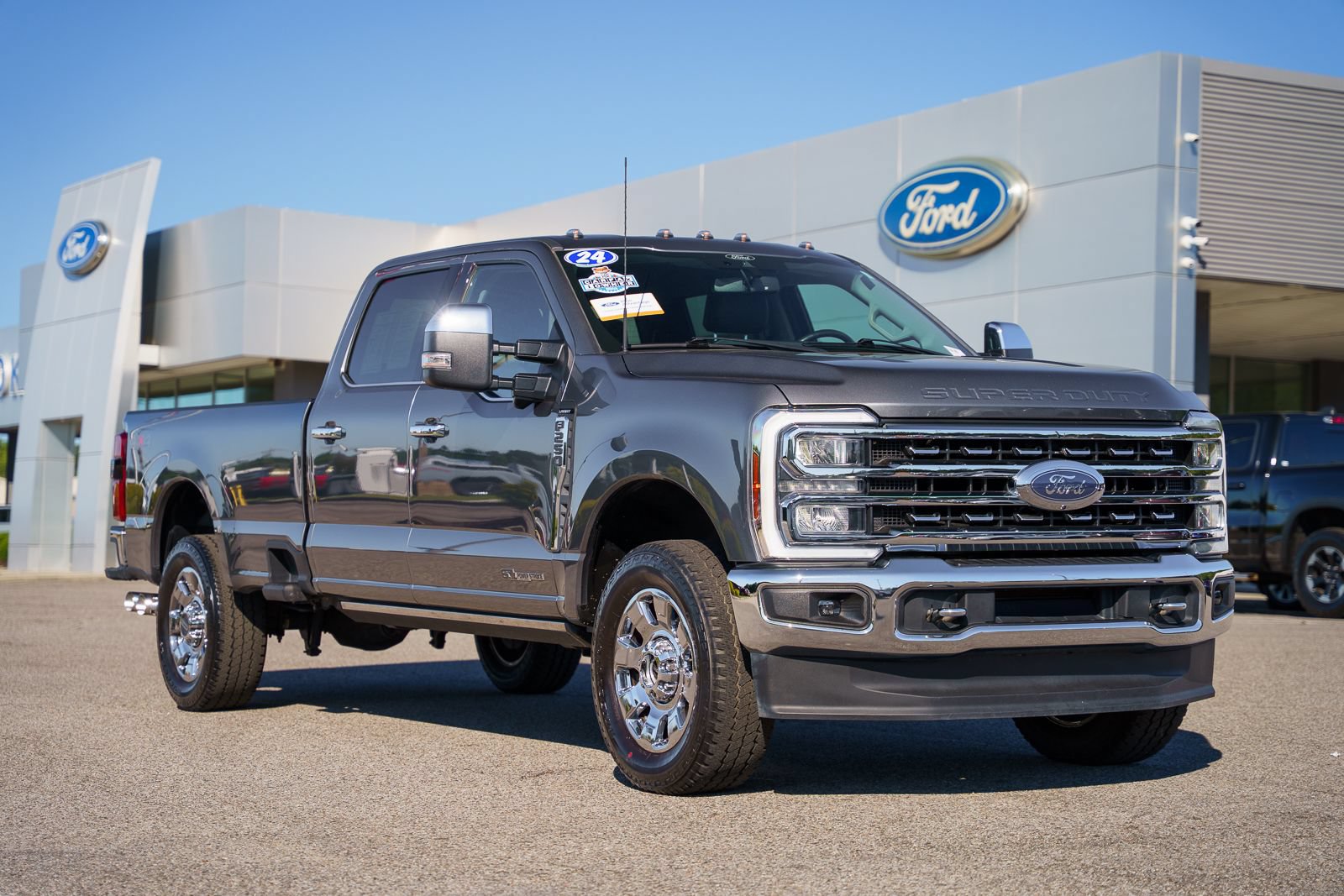 Used 2024 Ford F250 Lariat w/ Chrome Package