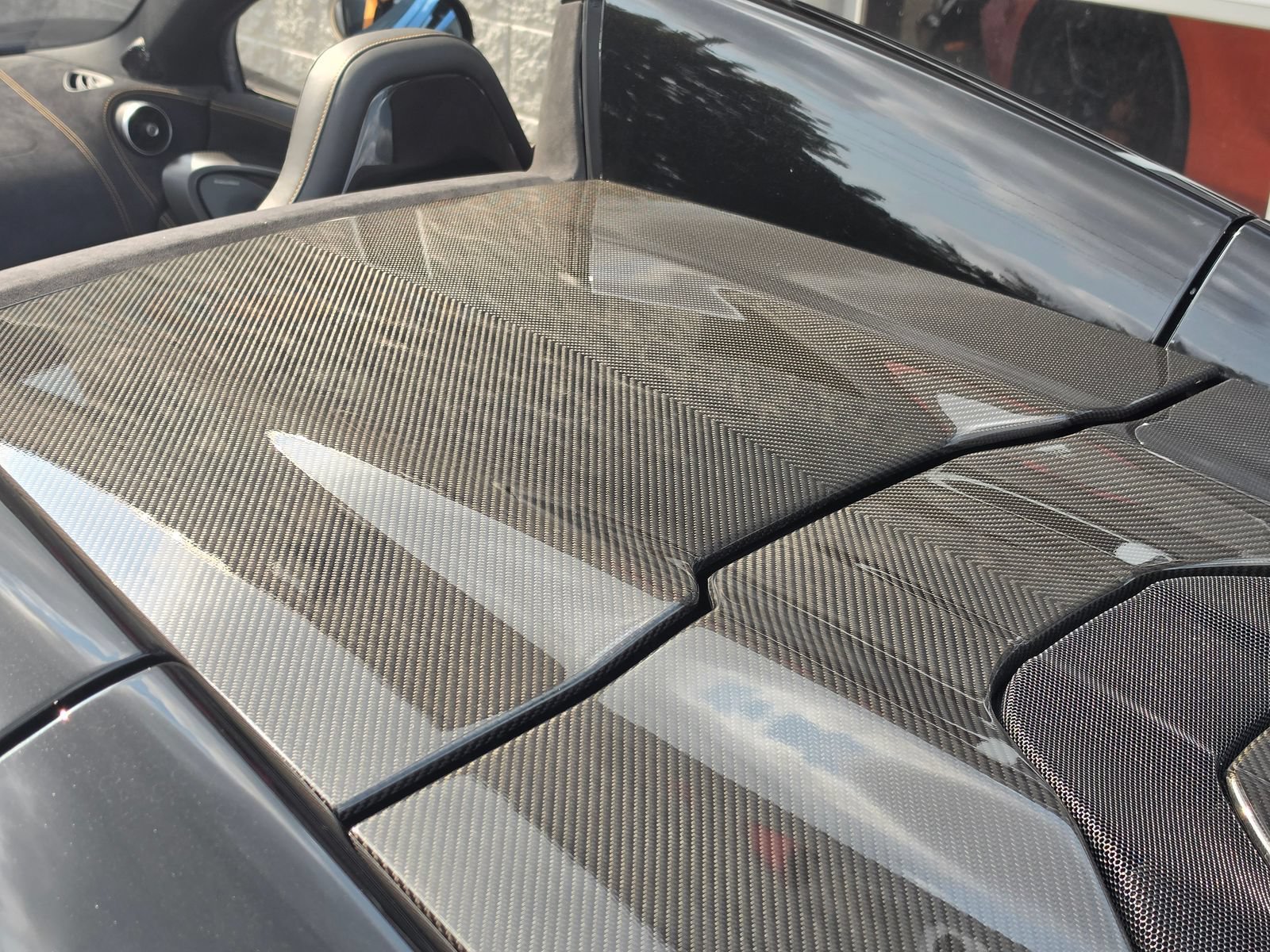 Used 2020 McLaren 600LT Spider photo 12