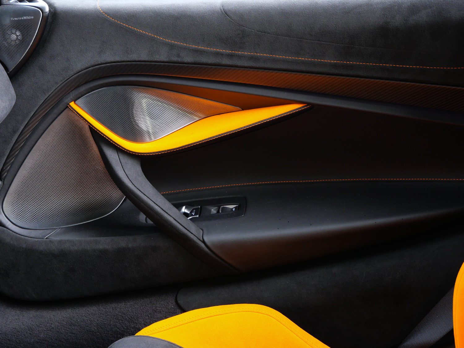 Used 2024 McLaren 750S Spider photo 27