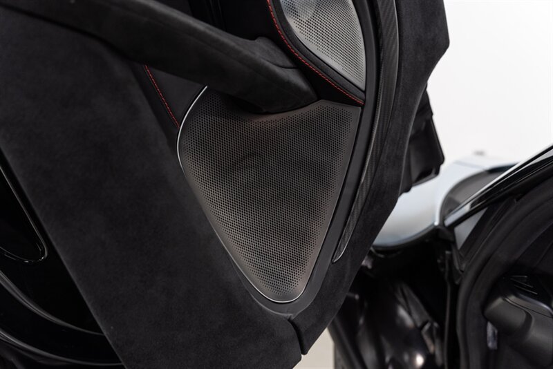 Used 2024 McLaren 750S Spider photo 85
