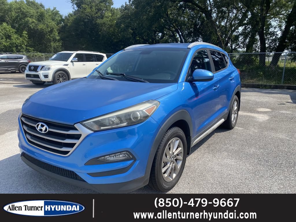 Used 2017 Hyundai Tucson SE w/ SE Popular Package 02