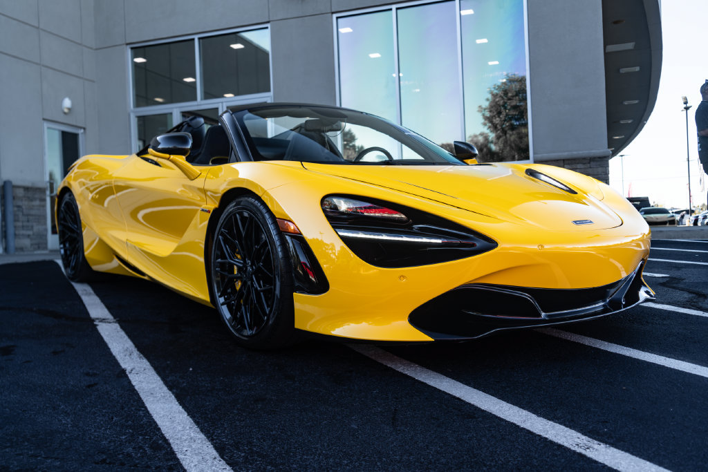 Used 2021 McLaren 720S Luxury photo 6