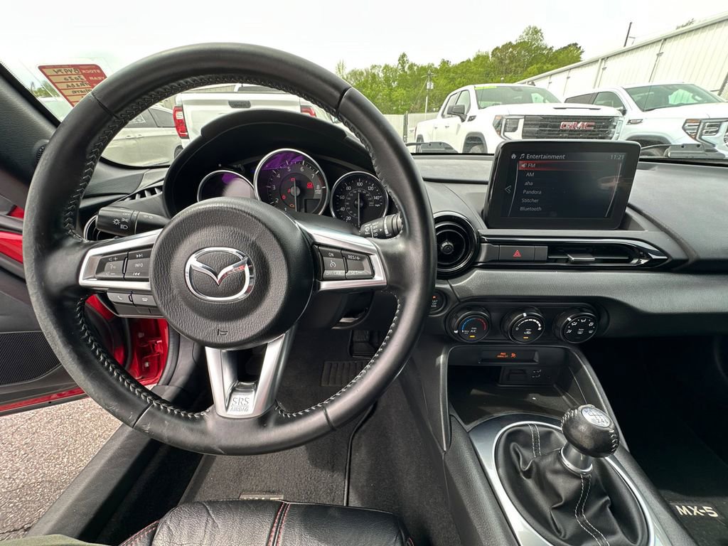 2020 MAZDA MX-5 Miata Sport