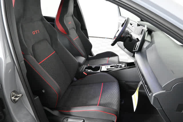 2026 Volkswagen GTI SE