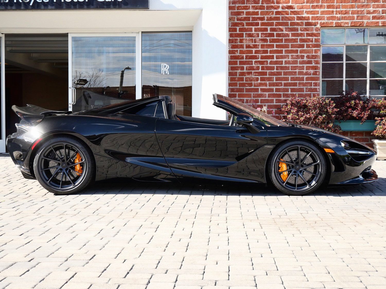 Used 2026 McLaren 750S Spider photo 3