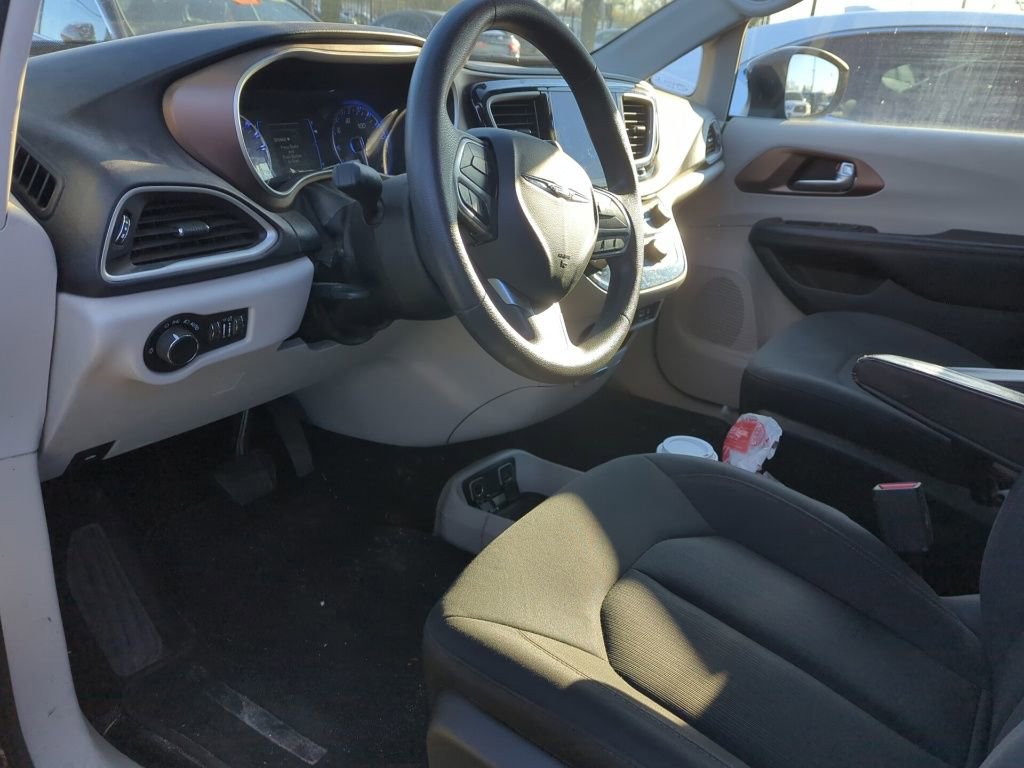 2017 Chrysler Pacifica Touring