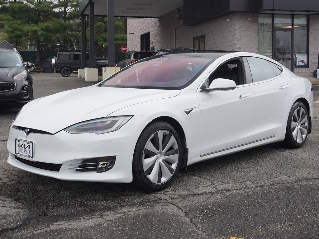2021 Tesla Model S Long Range
