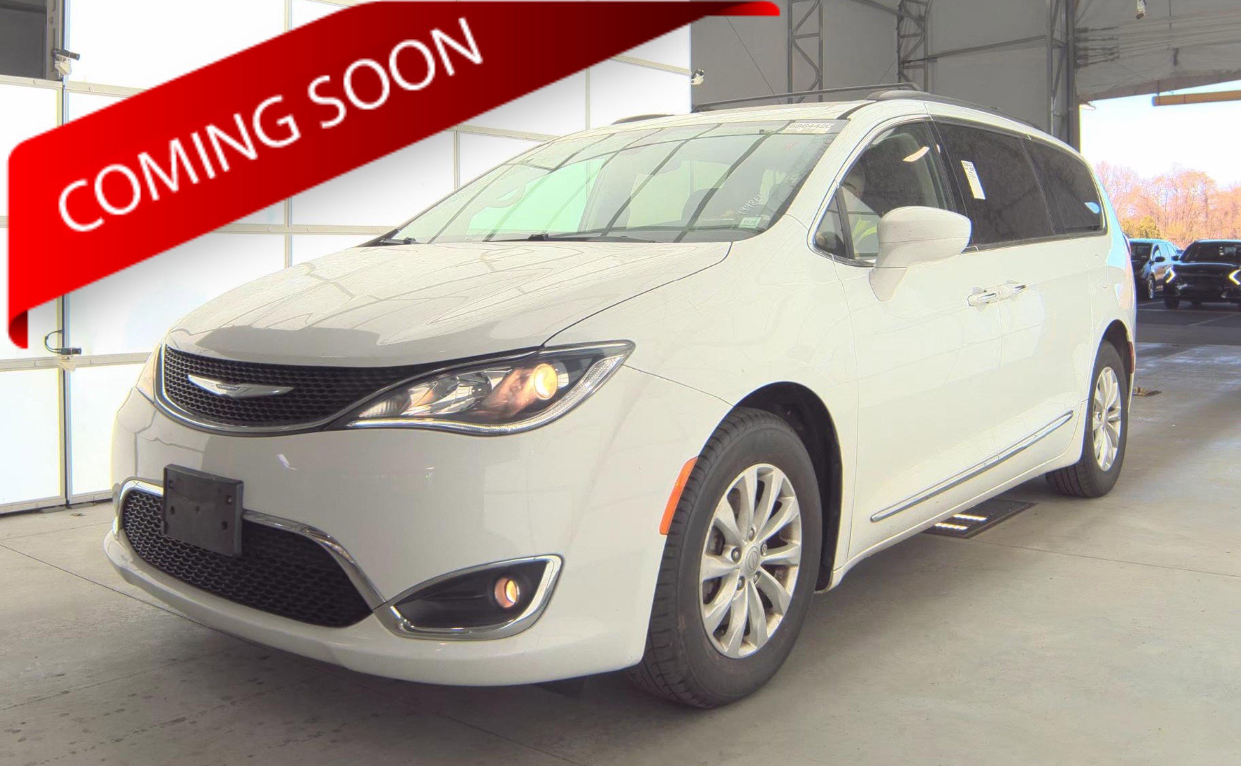 2017 Chrysler Pacifica Touring-L