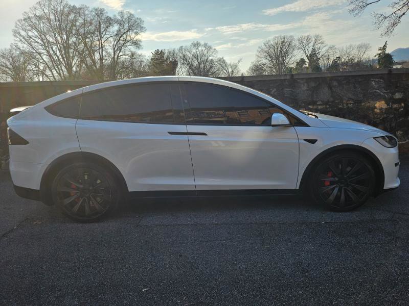 2024 Tesla Model X Plaid