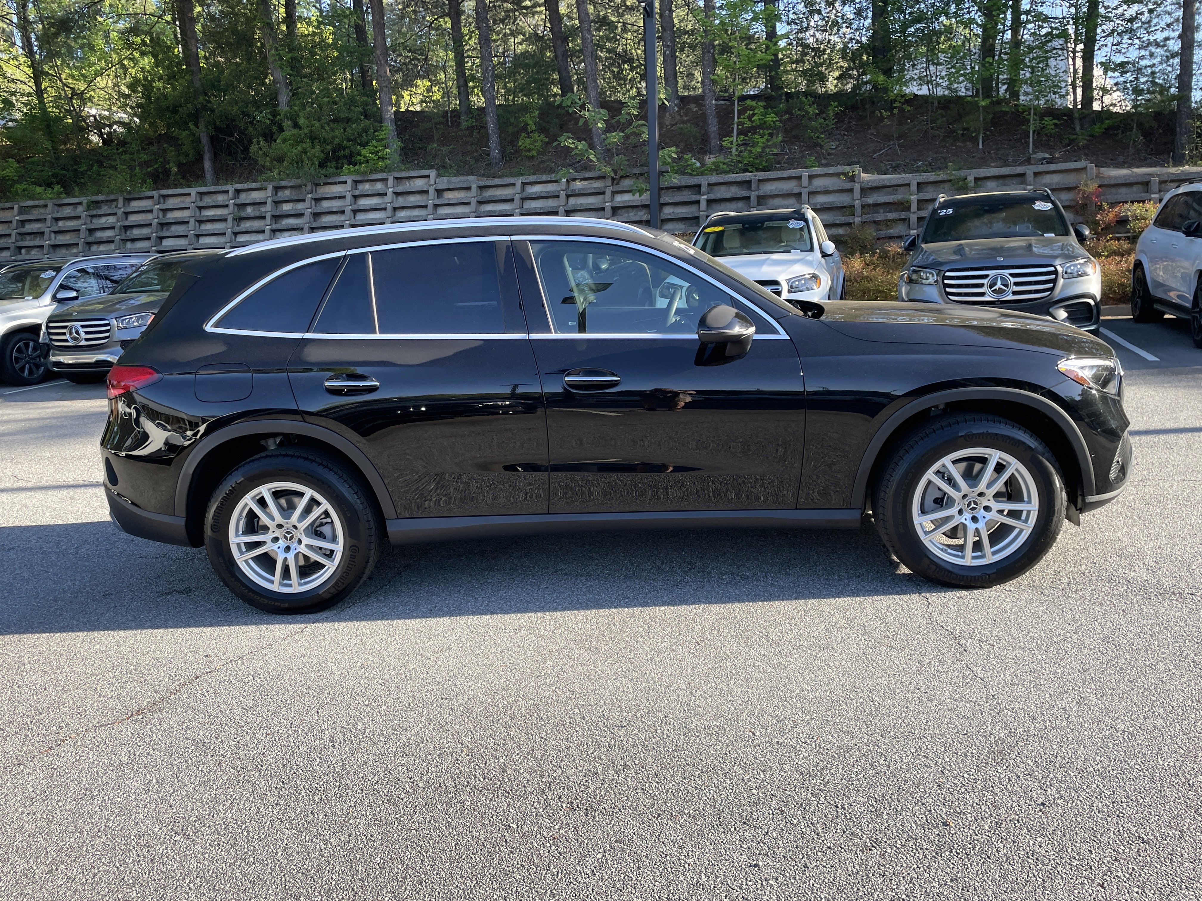 2025 Mercedes-Benz GLC 300 4MATIC