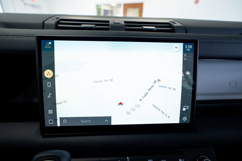 2025 Land Rover Defender 110 S