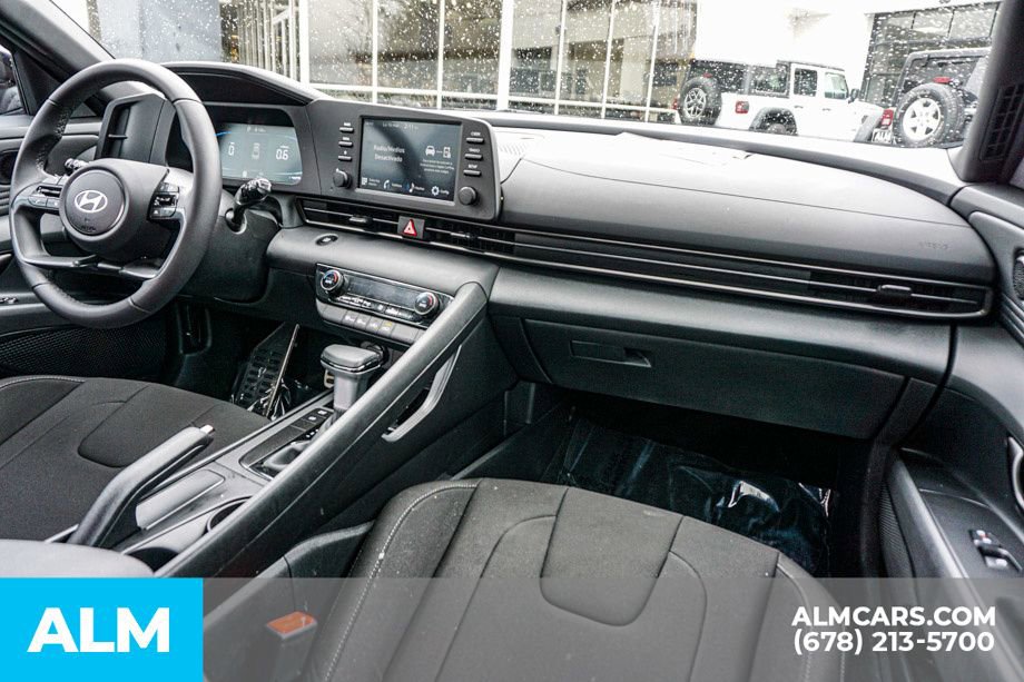 2025 Hyundai Elantra Sport