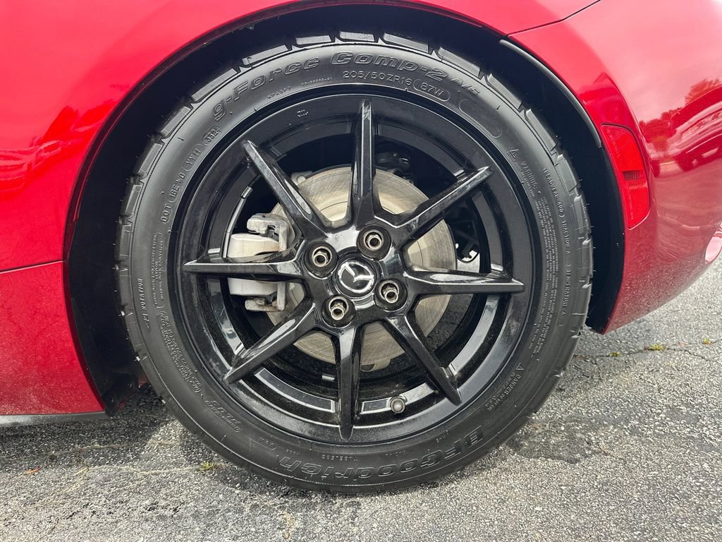 2020 MAZDA MX-5 Miata Sport
