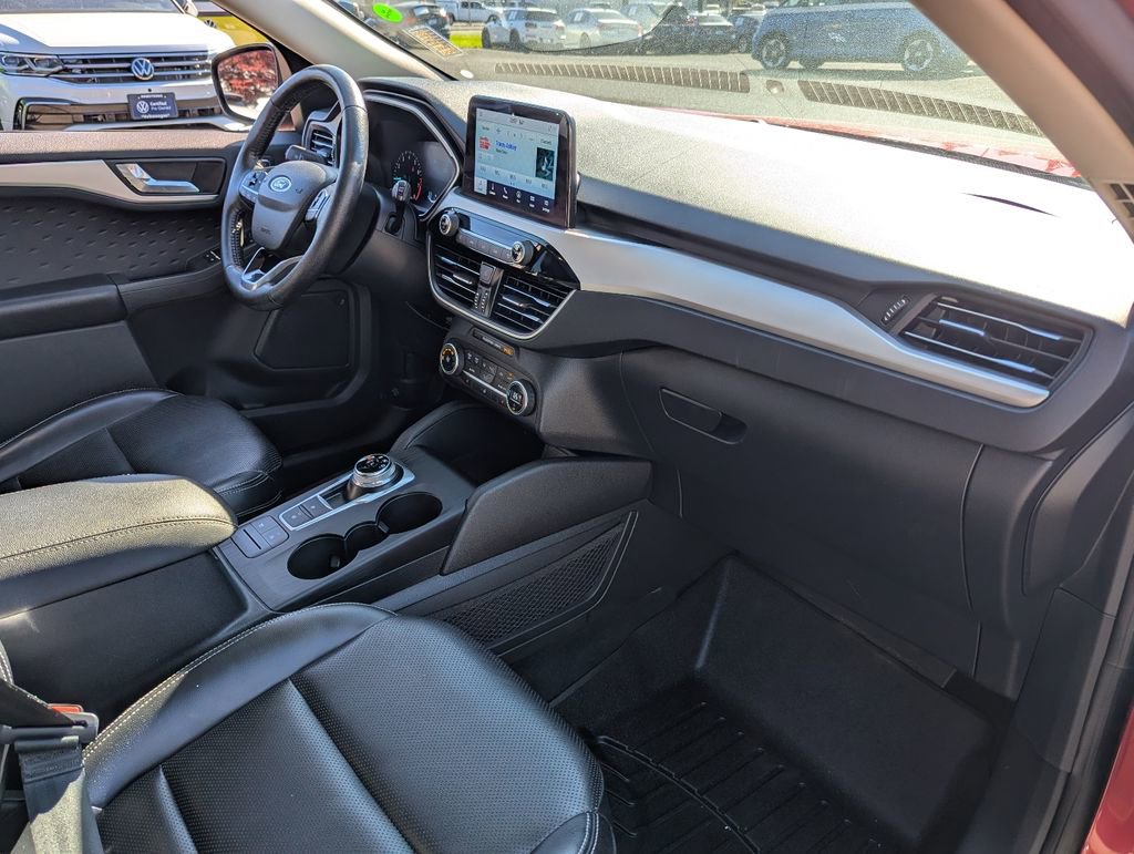 2020 Ford Escape SEL