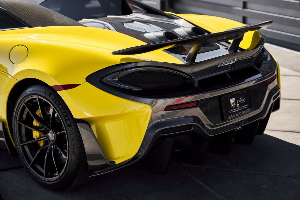 Used 2019 McLaren 600LT photo 12