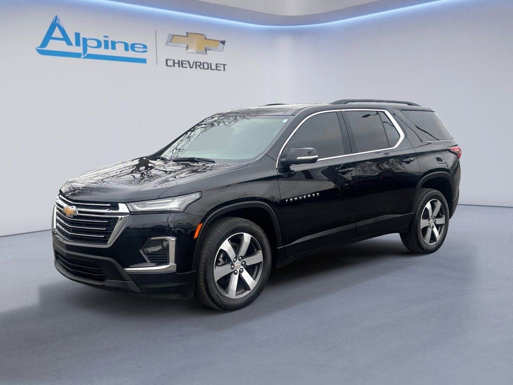 Used 2023 Chevrolet Traverse LT w/ LT Premium Package