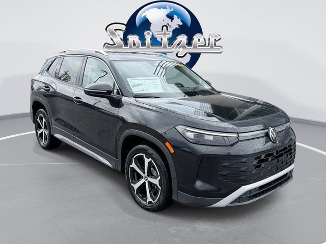 New 2026 Volkswagen Tiguan SE