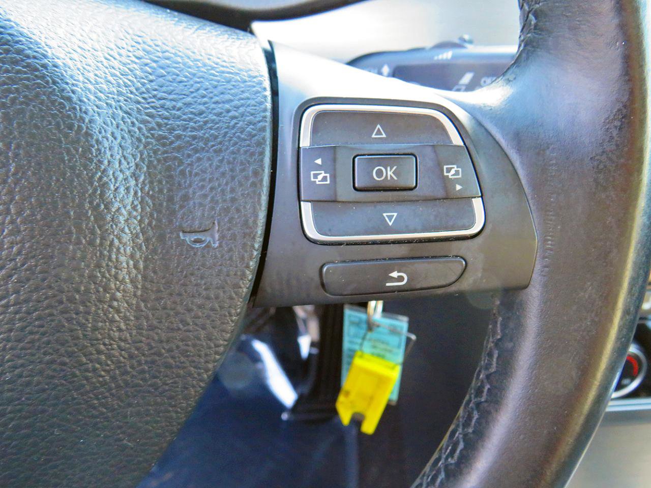 2014 Volkswagen Passat 1.8T SE