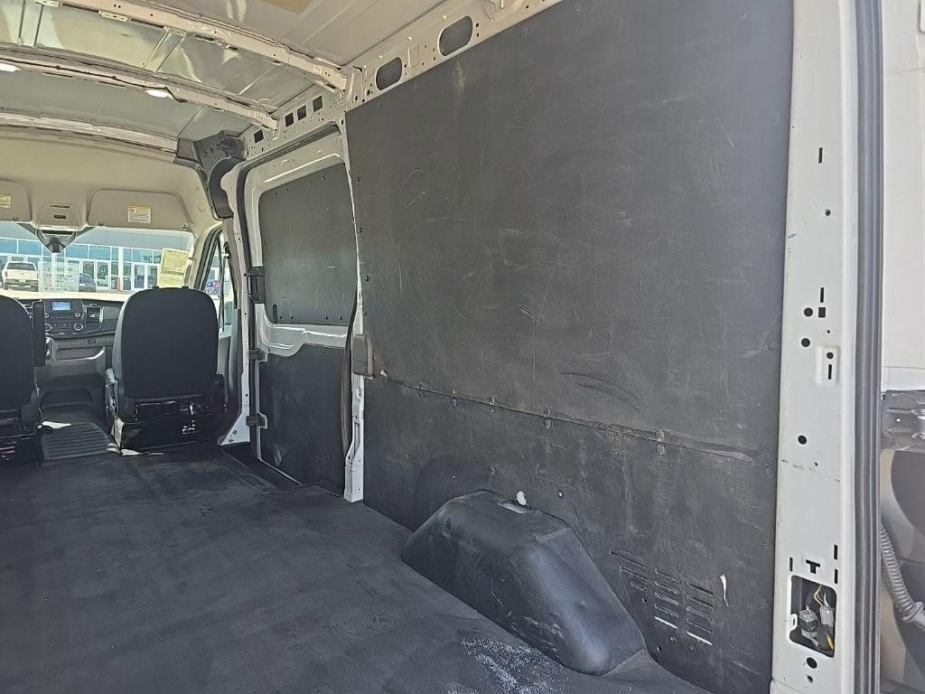 2023 Ford Transit 250 Medium Roof