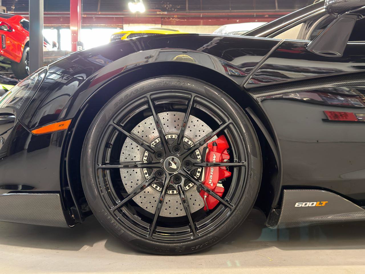 Used 2019 McLaren 600LT photo 13