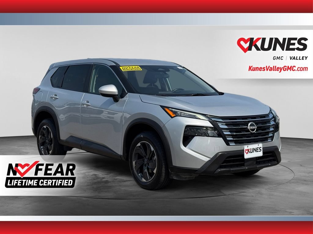 Used 2025 Nissan Rogue SV