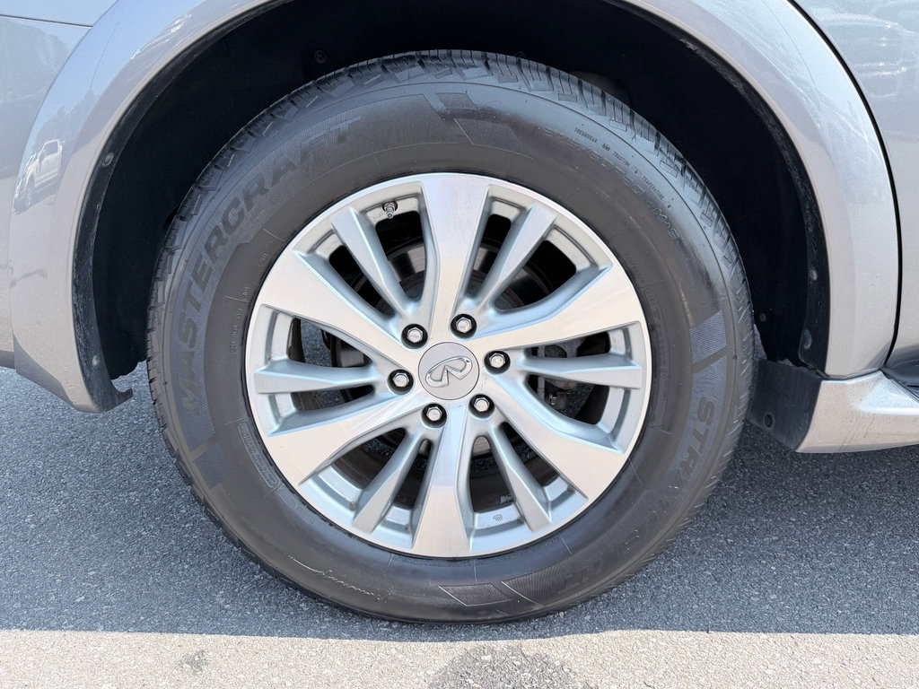 2017 INFINITI Qx80 2WD