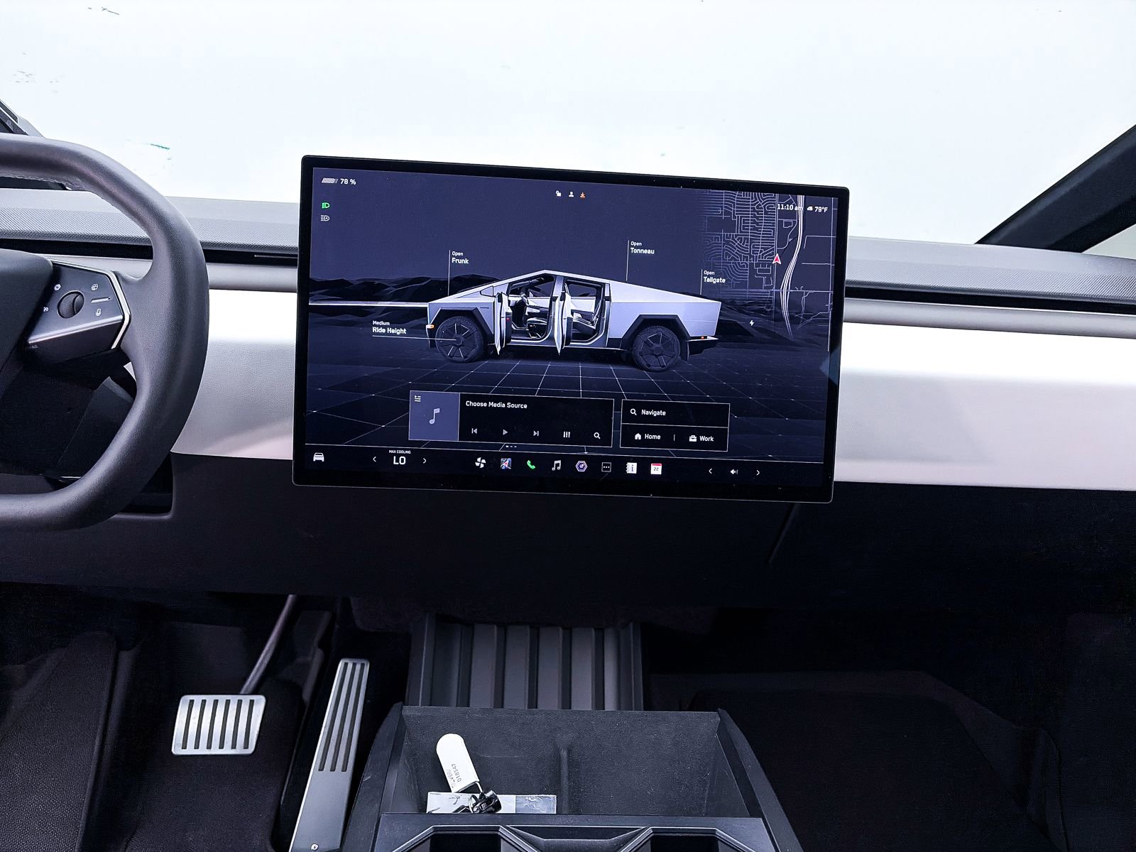 2024 Tesla Cybertruck AWD Crew Cab