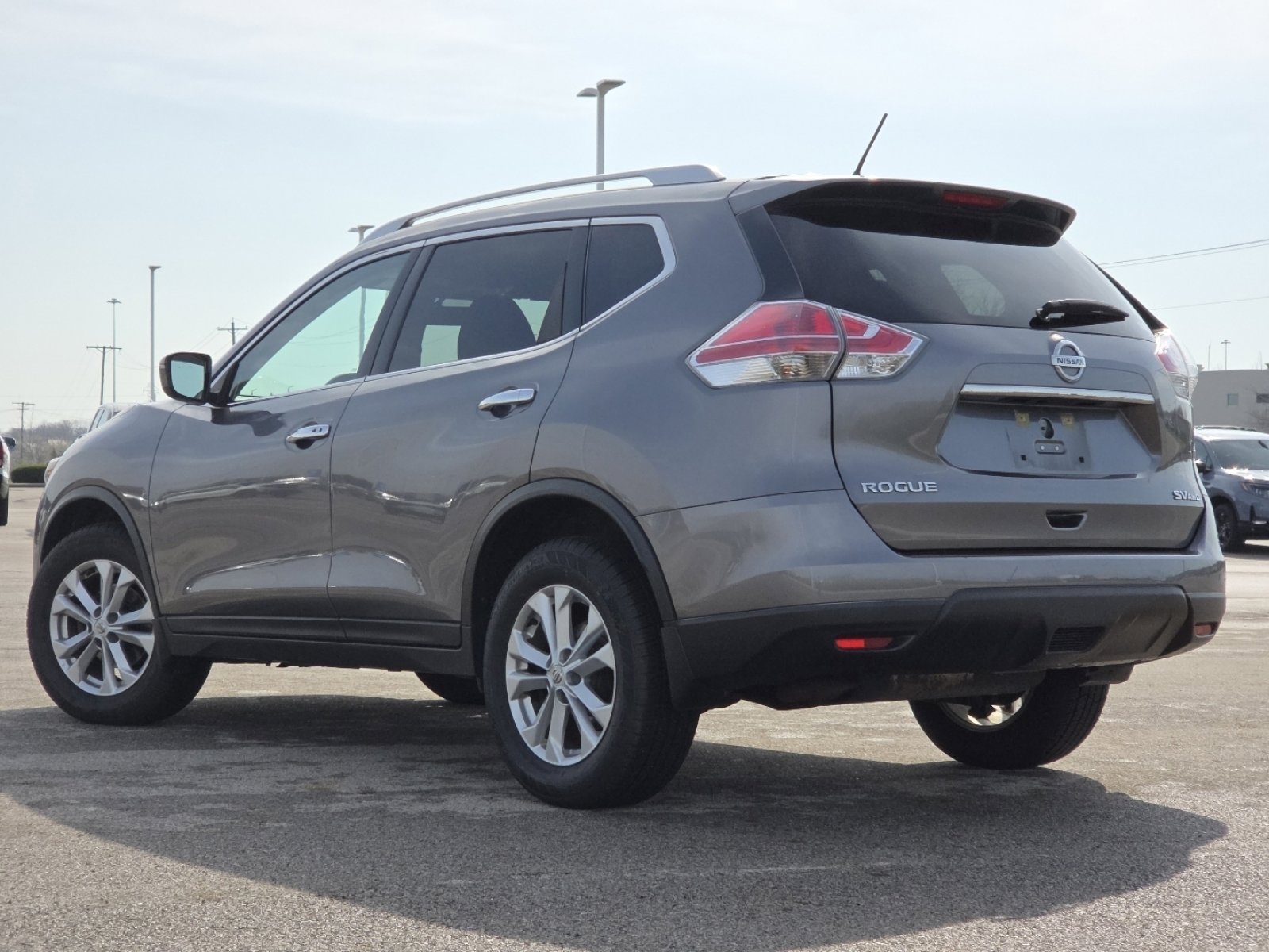 2016 Nissan Rogue SV